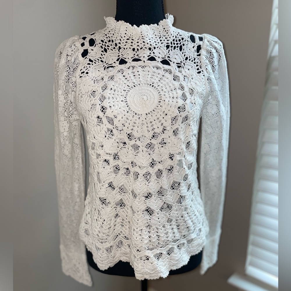 Sea White Crochet Lace Blouse